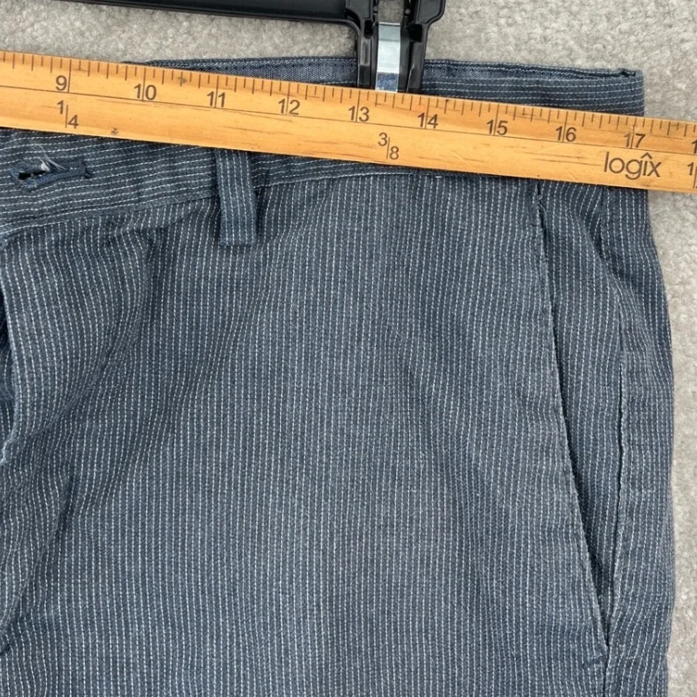 Banana Republic Emerson‎ Shorts Mens 34 Blue Pinstripe Cotton Blend Flat Front
